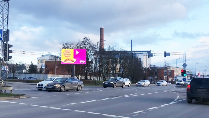 New screen in kaunas - Akropolis